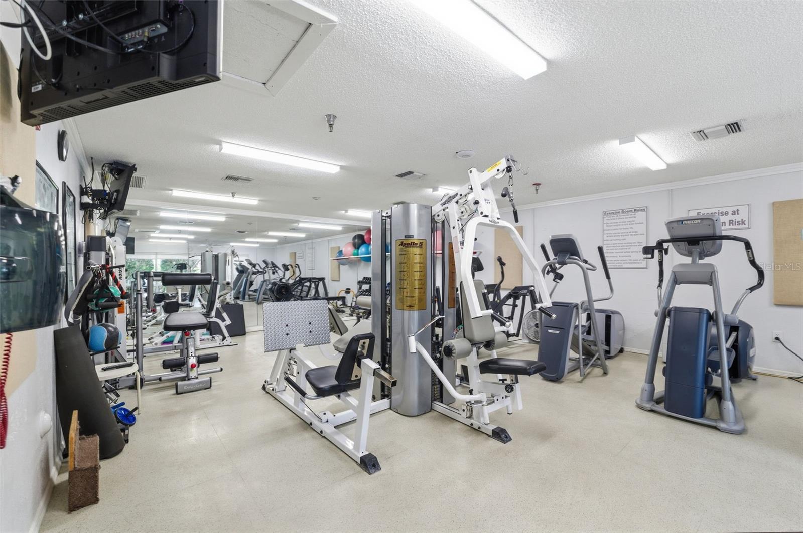 HARBOURSIDE CONDO - Residential