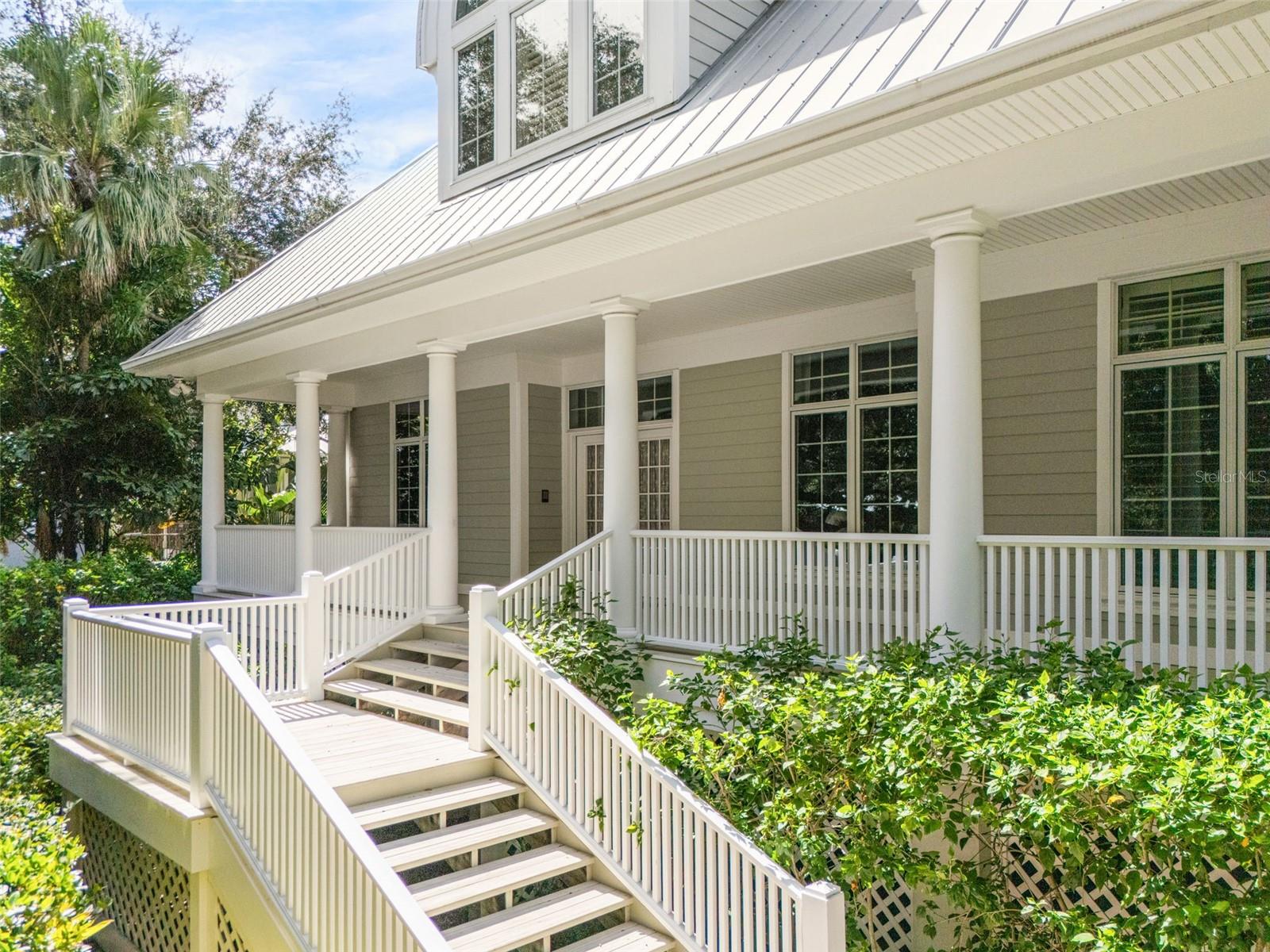 8846 FISHERMENS BAY DRIVE, SARASOTA, FL, 34231 2 8846 FISHERMENS BAY DRIVE