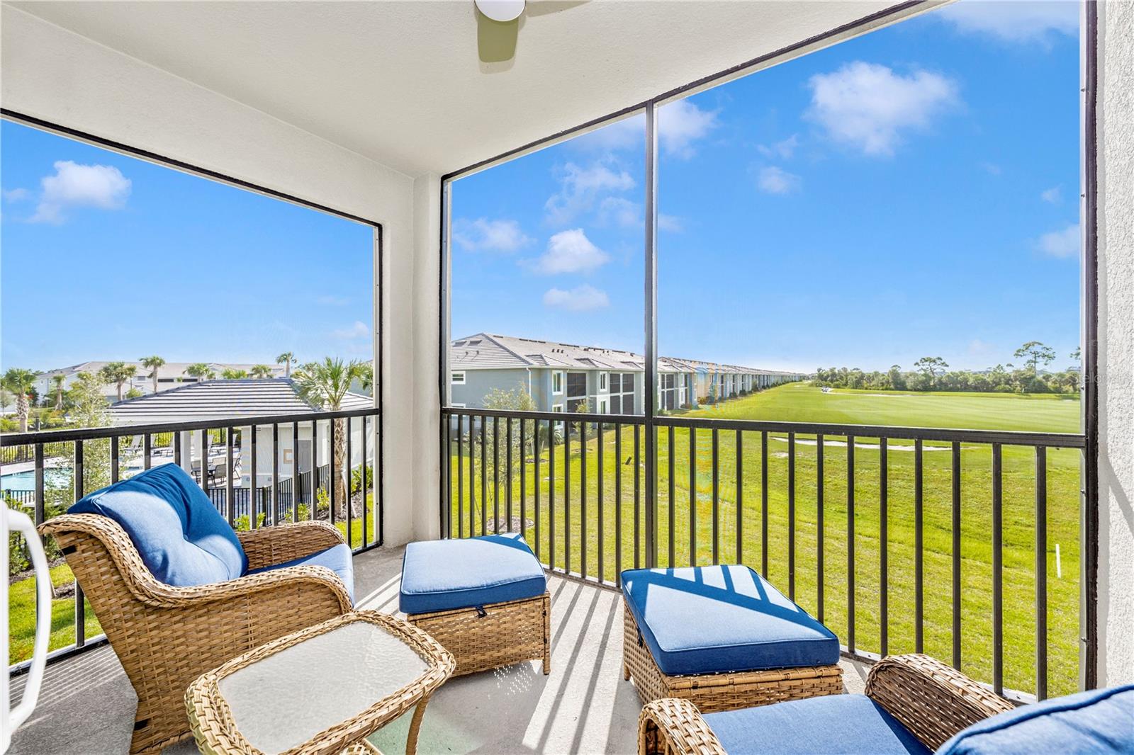 WELLEN PARK GOLF & COUNTRY CLUB - Residential Lease