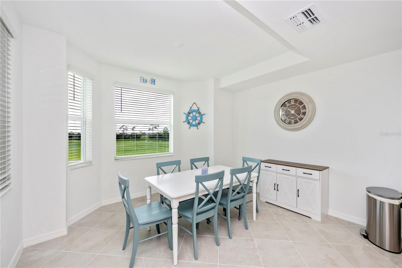 WELLEN PARK GOLF & COUNTRY CLUB - Residential Lease