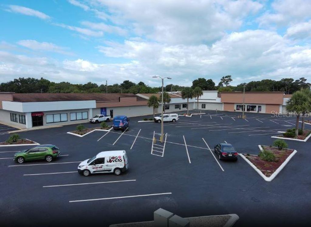 Photo of 39936 Us Highway 19 N, Tarpon Springs, FL 34689 (MLS # TB8466387)