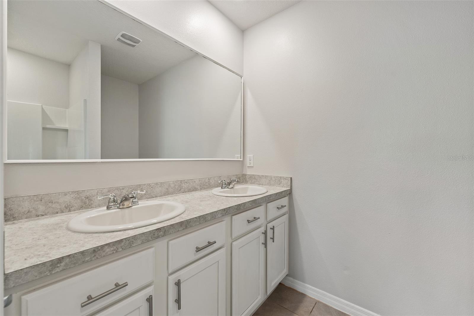 VILLAGES AT HARMONY PH 1B - Residential