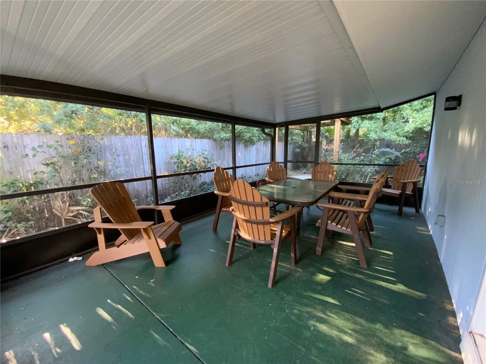 JACARANDA SQUARE - Commercial Sale