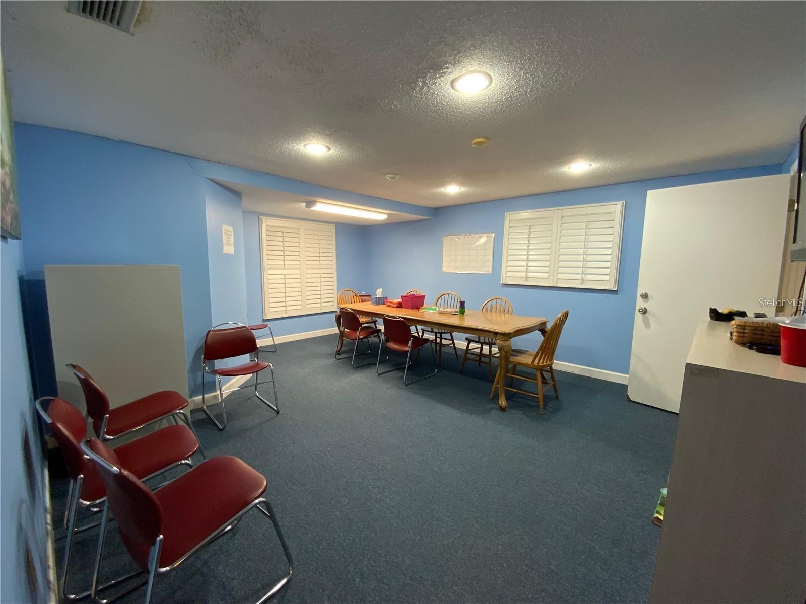 JACARANDA SQUARE - Commercial Sale