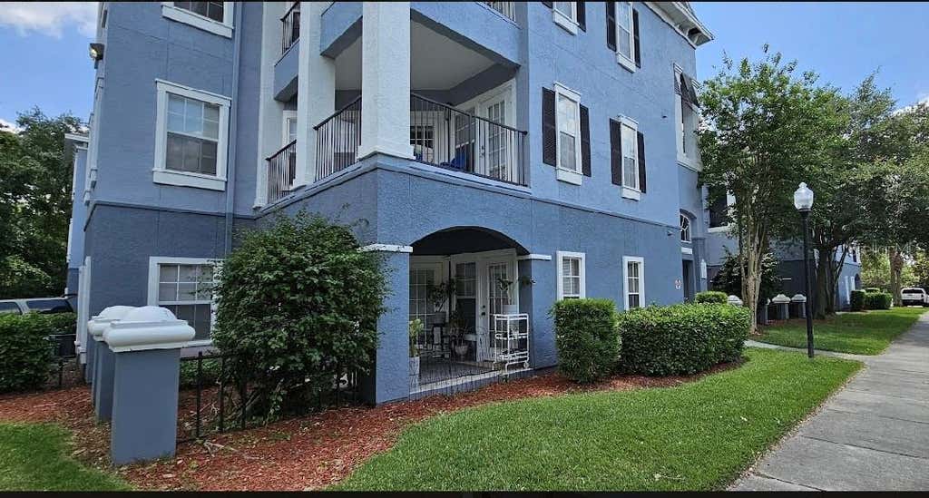 Photo of 3561 Conroy Road #221, Orlando, FL 32839 (MLS # G5116116)