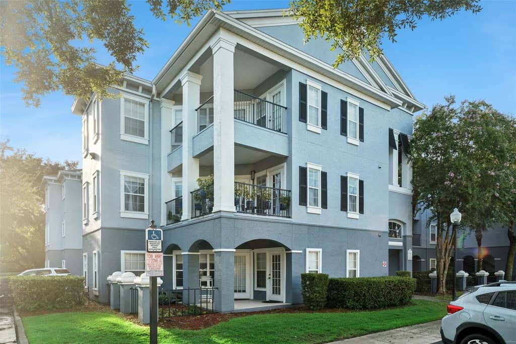 Photo of 3561 Conroy Road #221, Orlando, FL 32839 (MLS # G5116116)