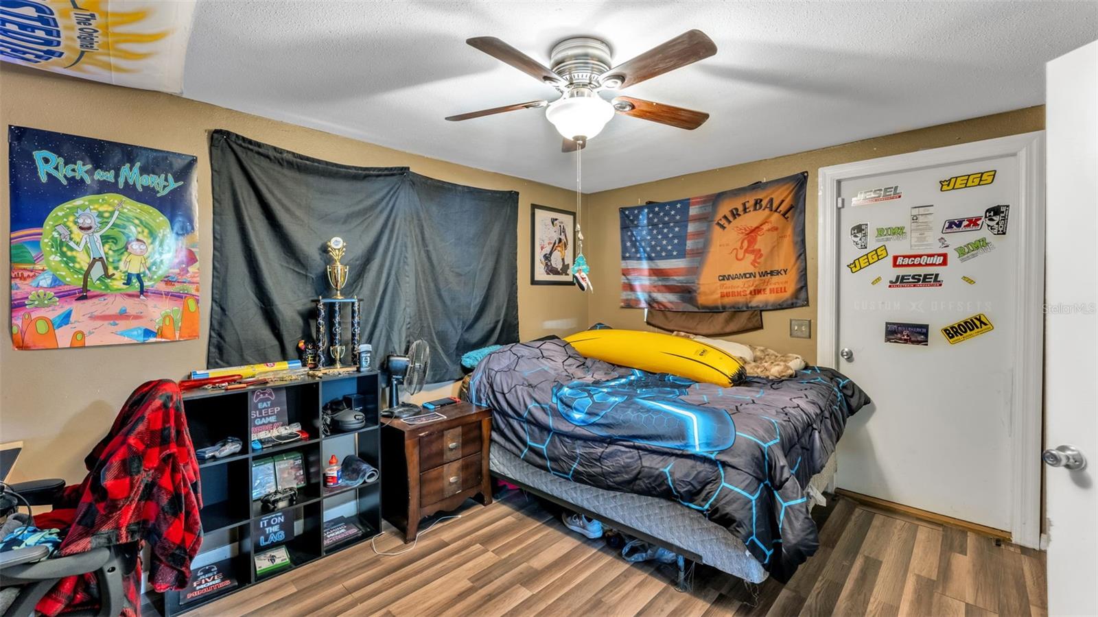 CRYSTAL HILLS - Residential