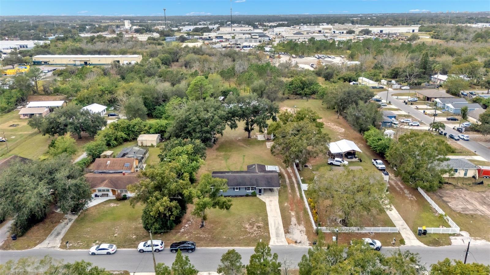 CRYSTAL HILLS - Residential