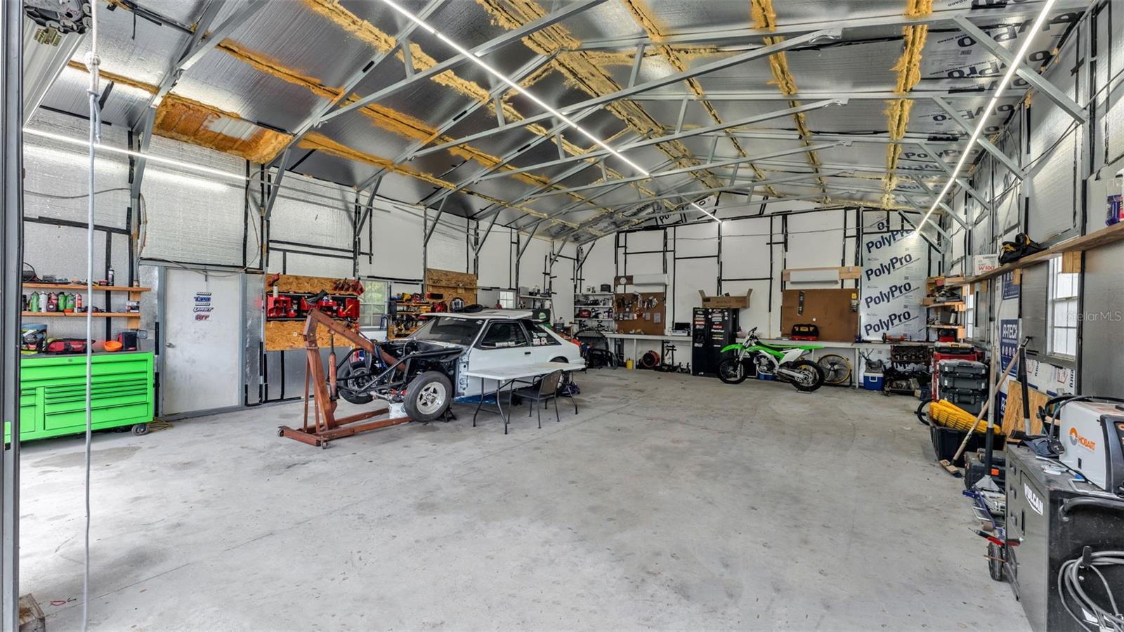 CRYSTAL HILLS - Residential