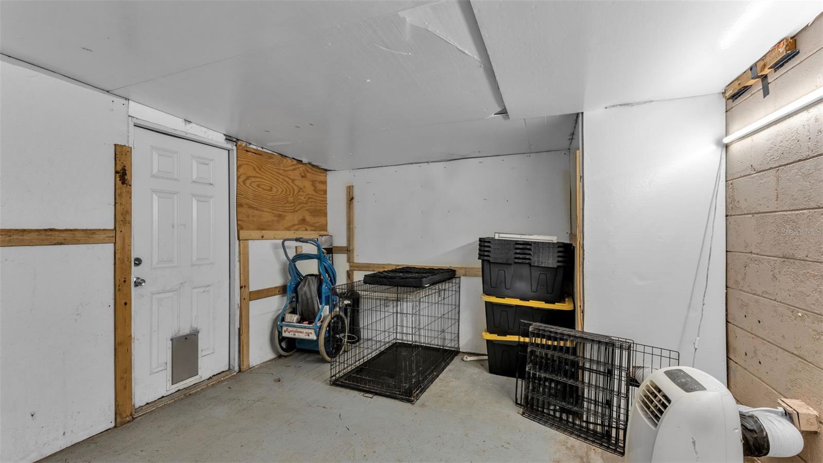 CRYSTAL HILLS - Residential