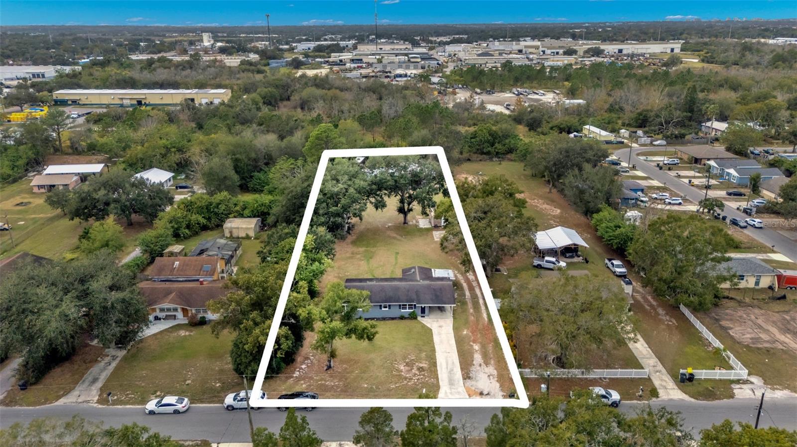 CRYSTAL HILLS - Residential