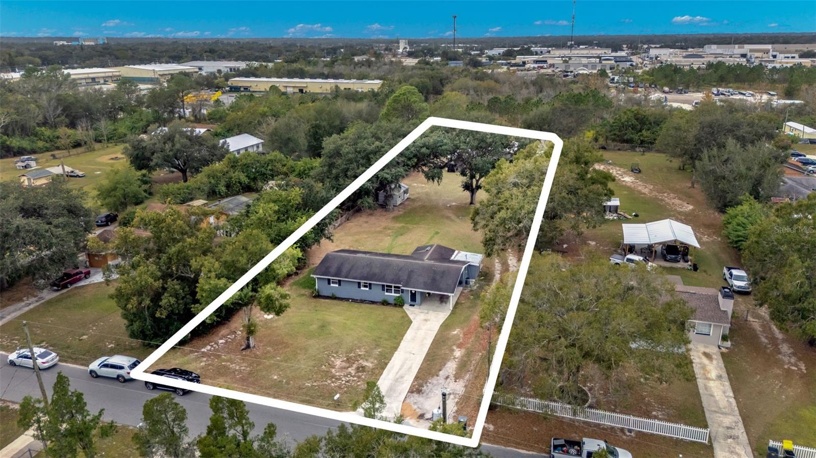 CRYSTAL HILLS - Residential