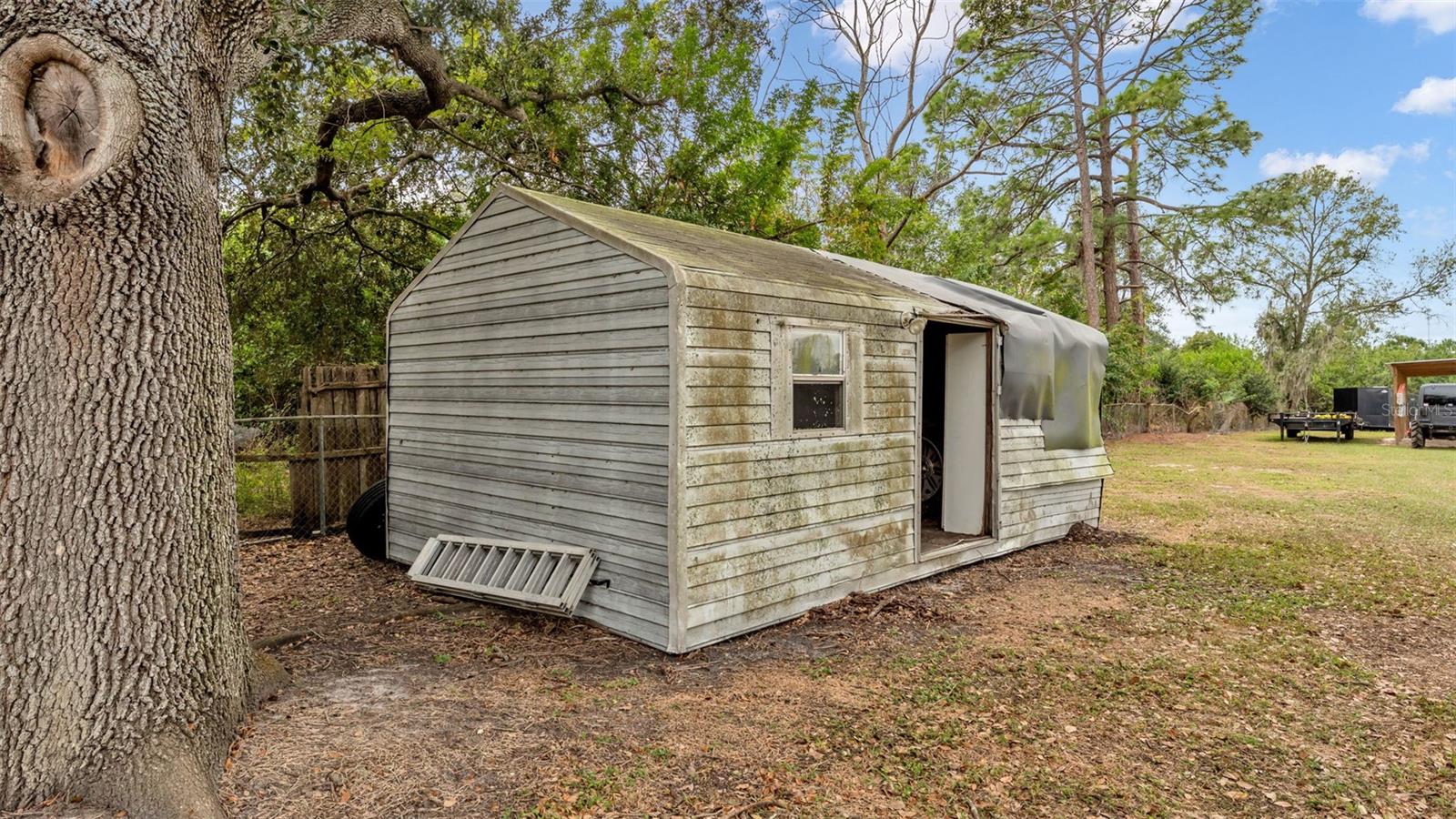 CRYSTAL HILLS - Residential