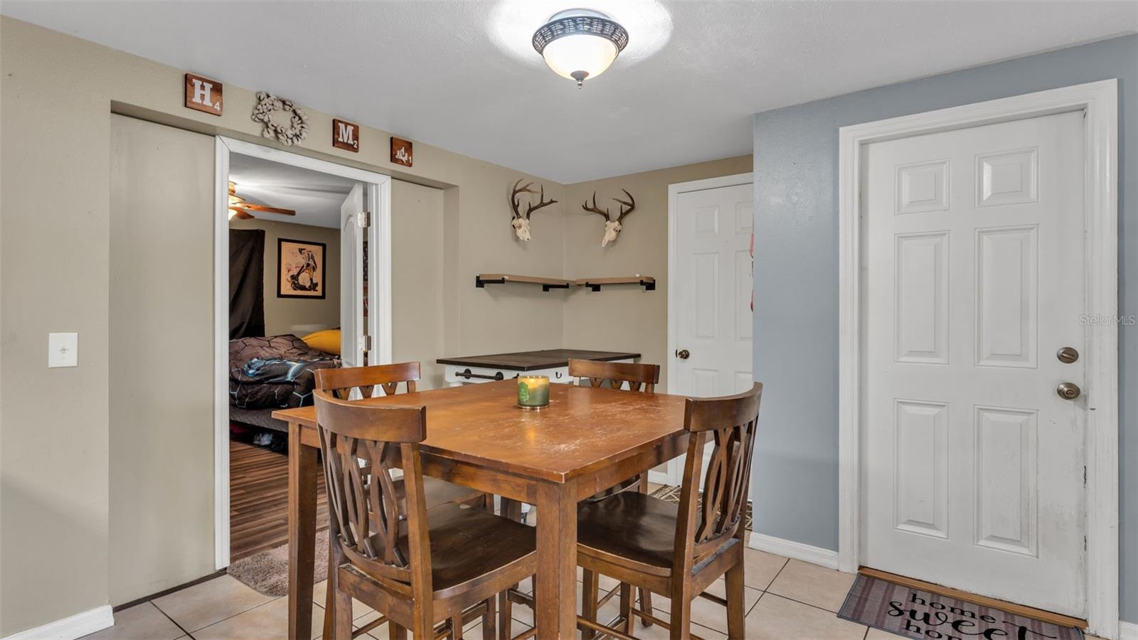 CRYSTAL HILLS - Residential