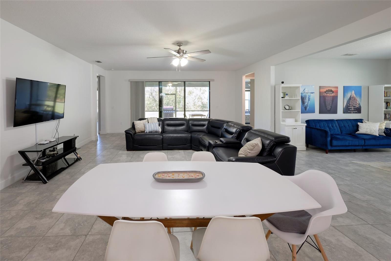 BELLALAGO PH B-2 - Residential