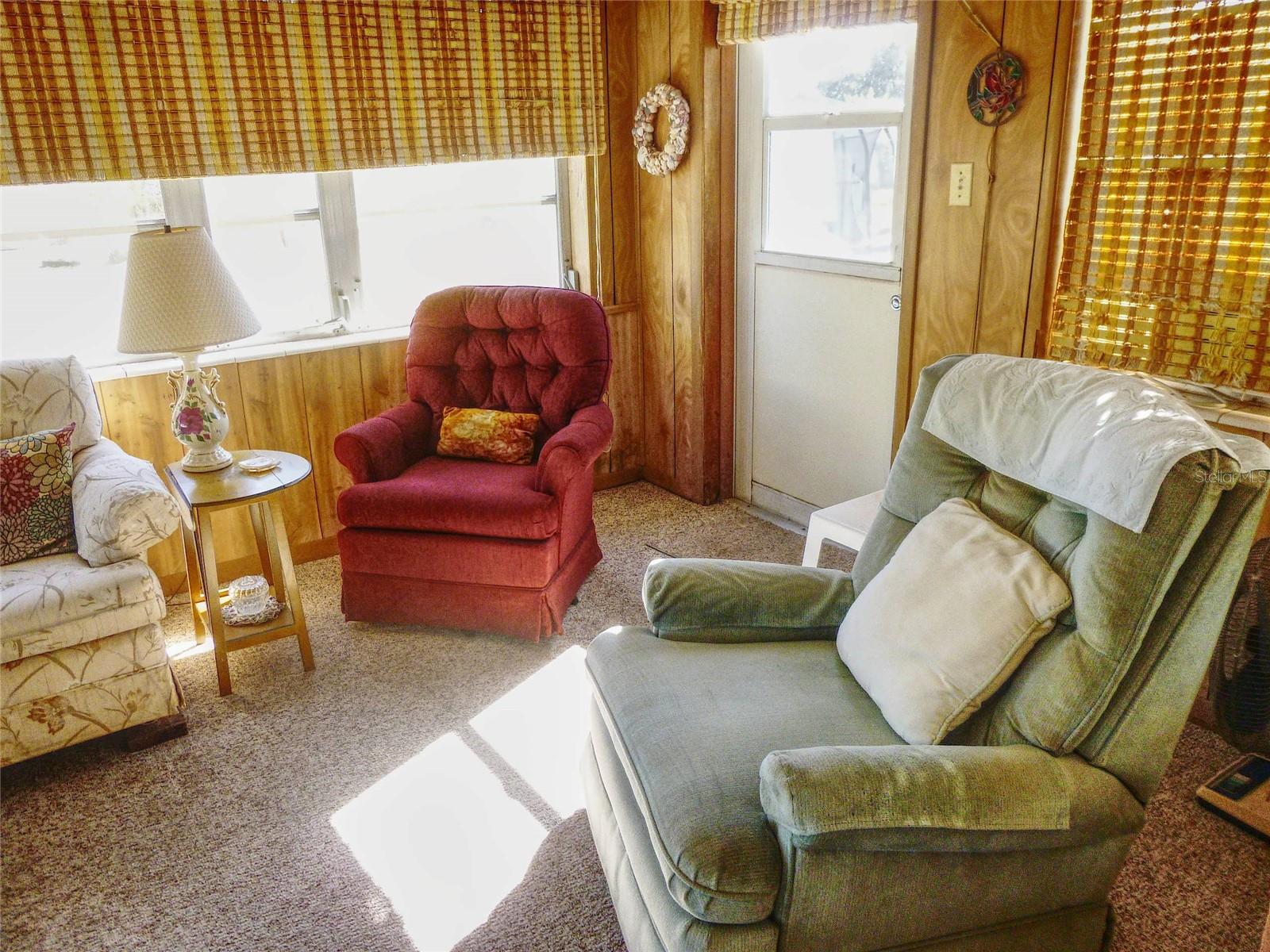 SUN RAY HOMES 1 - Residential