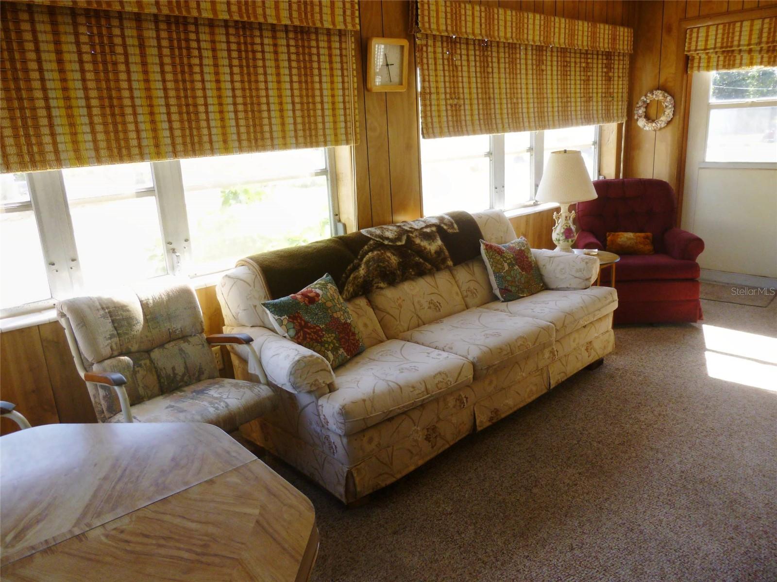 SUN RAY HOMES 1 - Residential