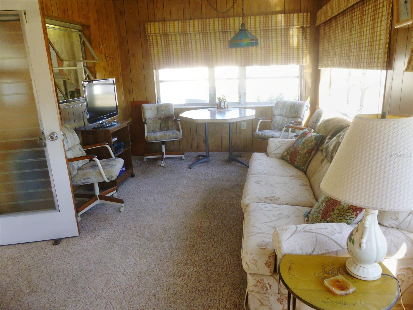 SUN RAY HOMES 1 - Residential