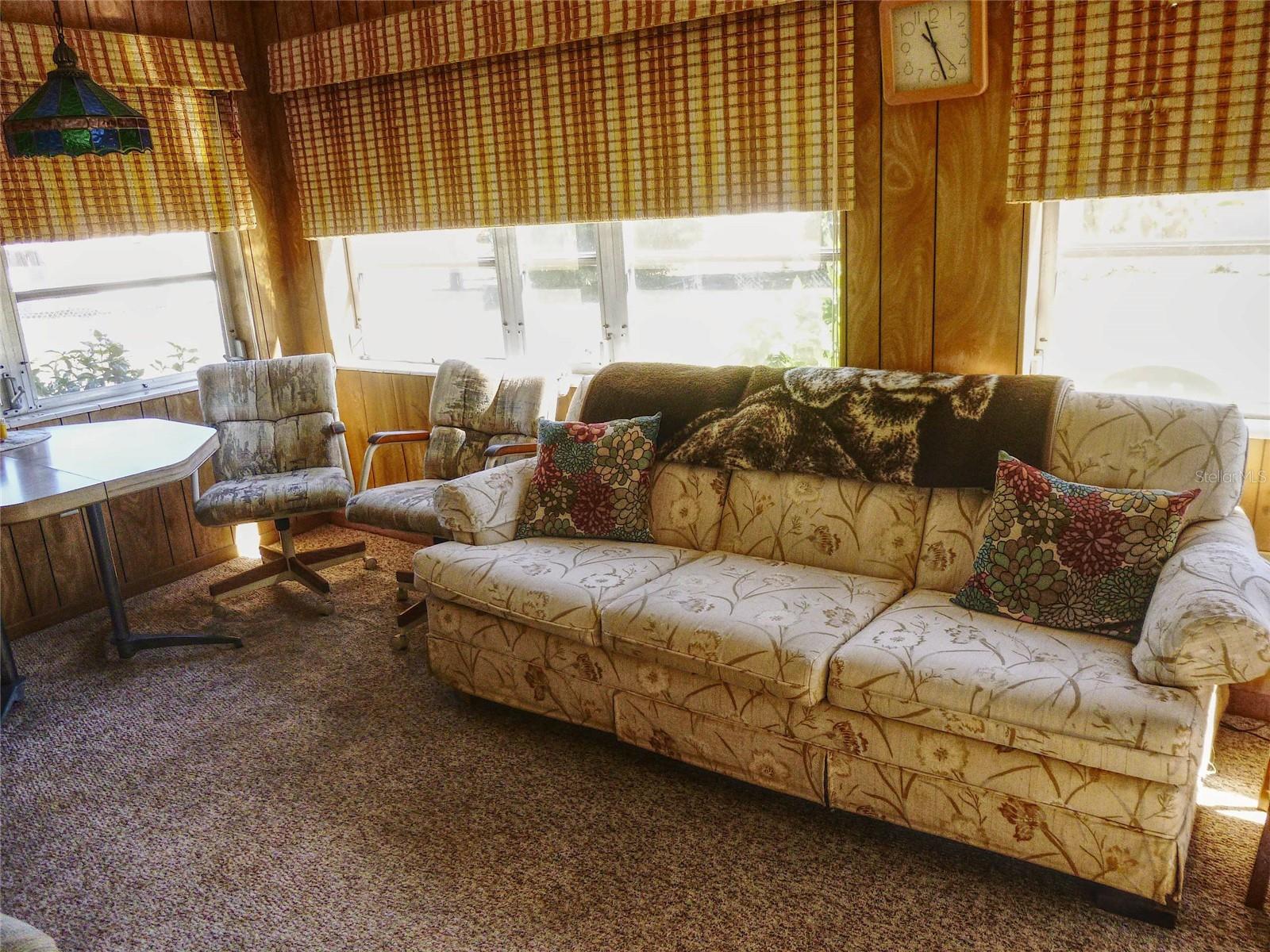 SUN RAY HOMES 1 - Residential