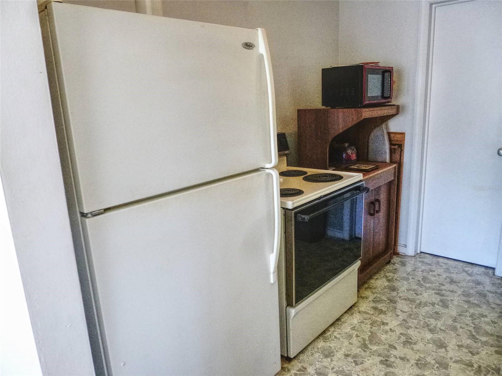 SUN RAY HOMES 1 - Residential