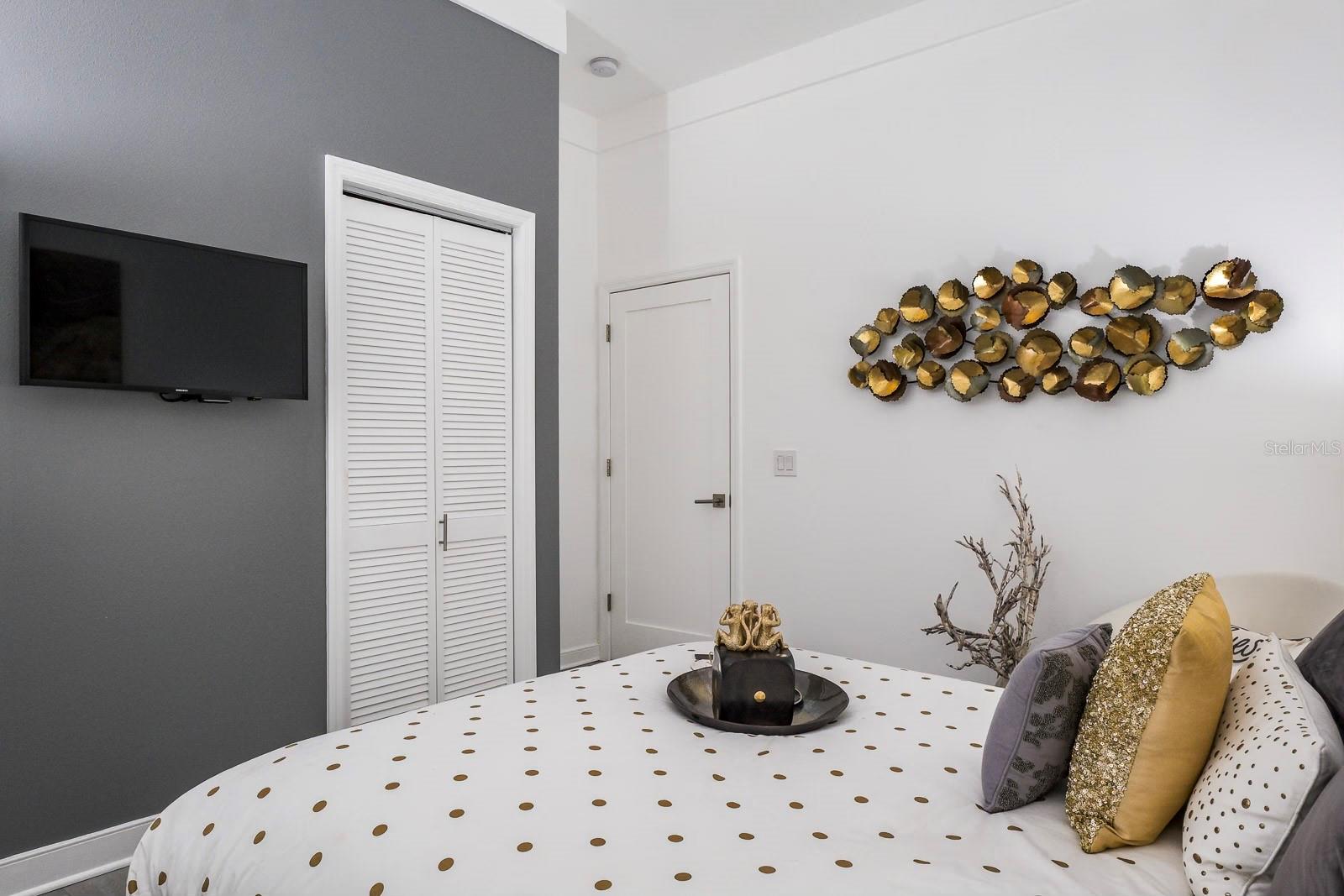 TREASURE ISLAND CITY OF 2ND ADD TO BLK B - Residential