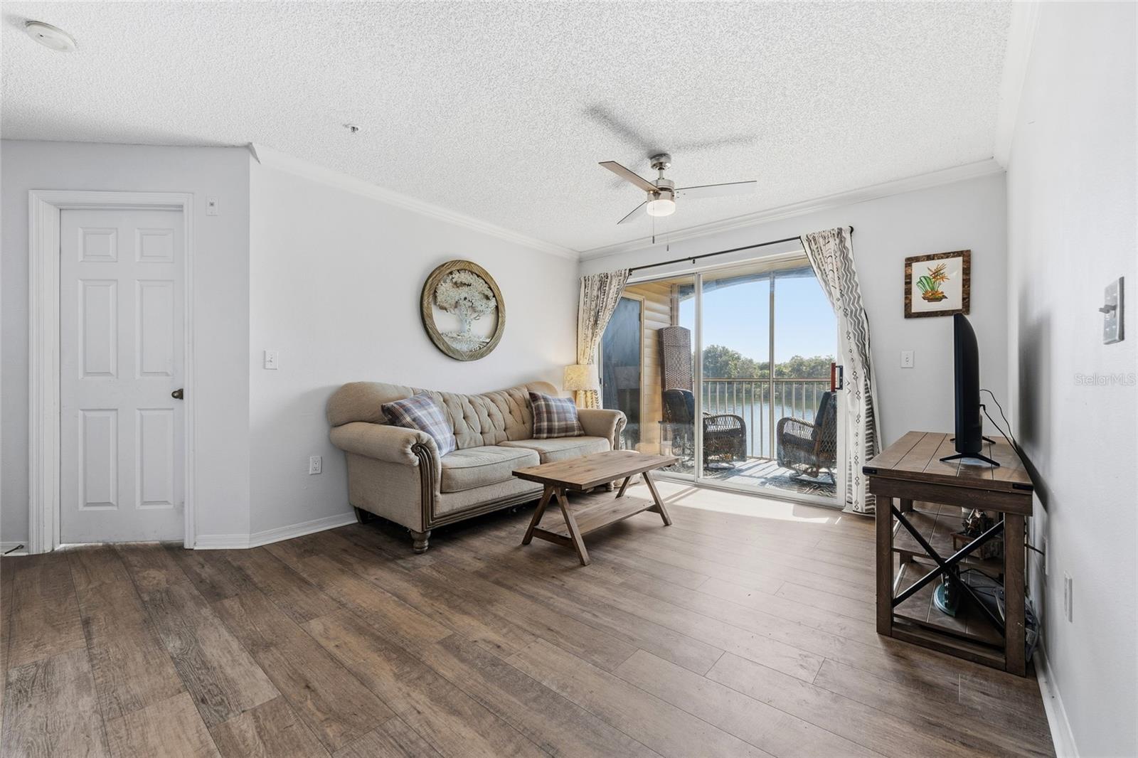 VILLAS AT LAKESIDE - Residential