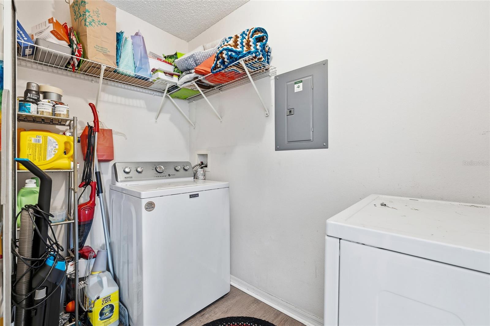 VILLAS AT LAKESIDE - Residential