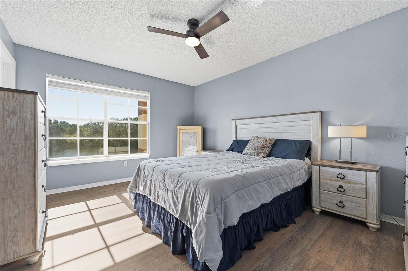 VILLAS AT LAKESIDE - Residential