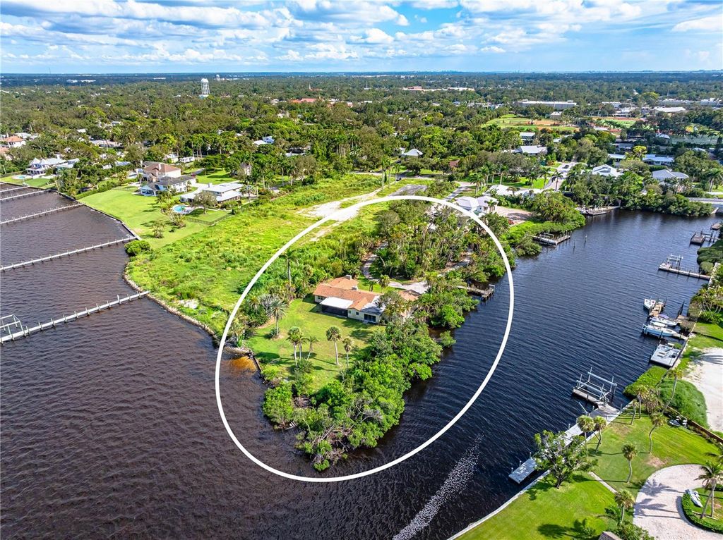 Photo of 3620 Riverview Boulevard, Bradenton, FL 34205 (MLS # A4665508)