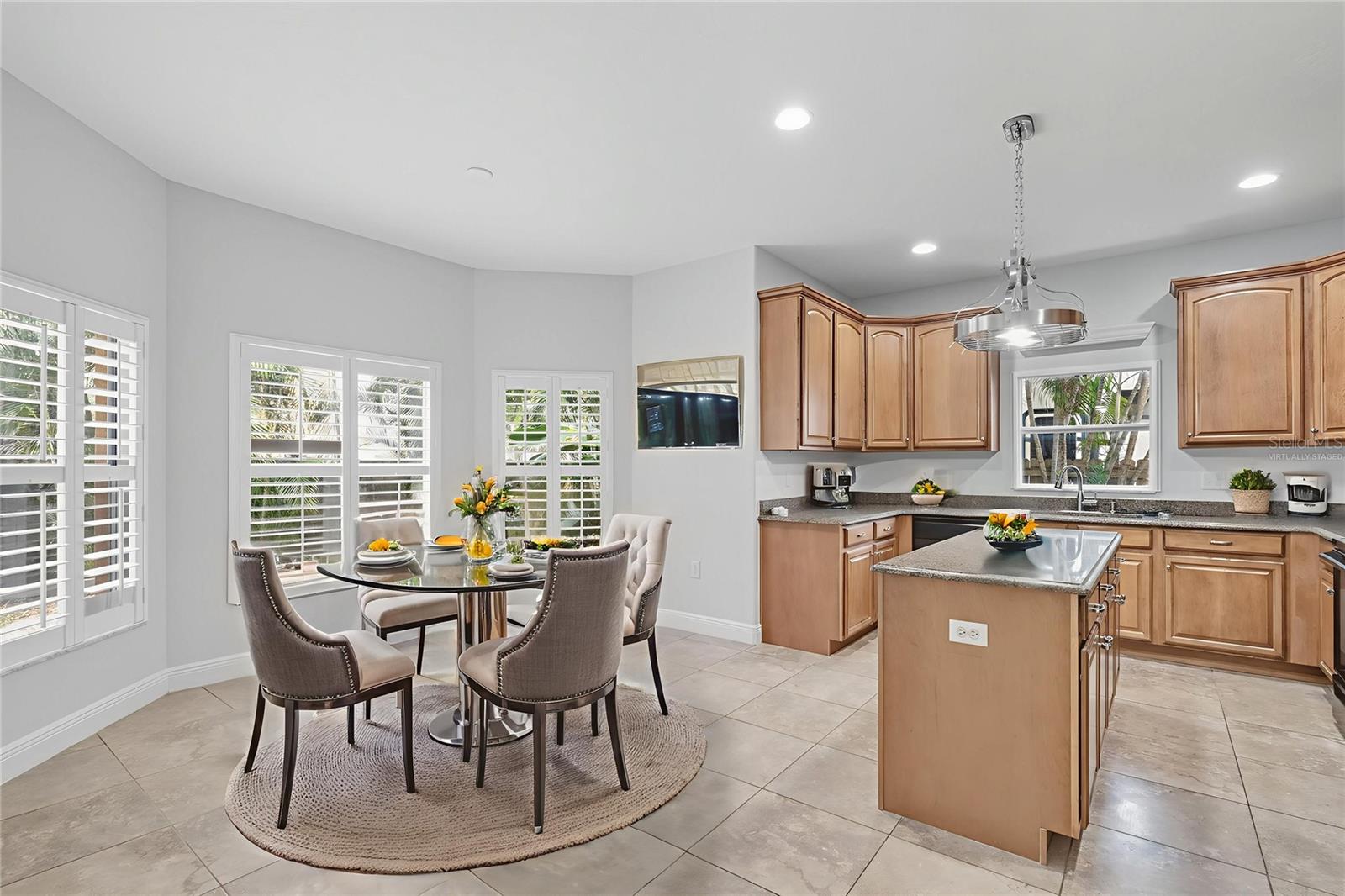 MAC DILL HEIGHTS - Residential