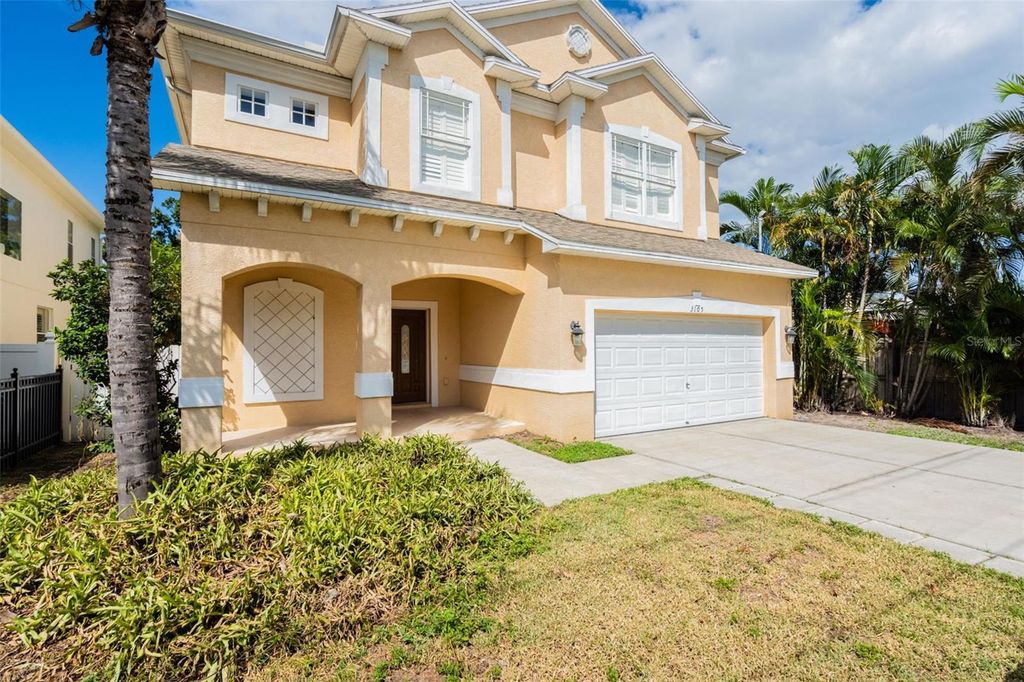 Photo of 3105 W Cherokee Avenue, Tampa, FL 33611 (MLS # O6344499)