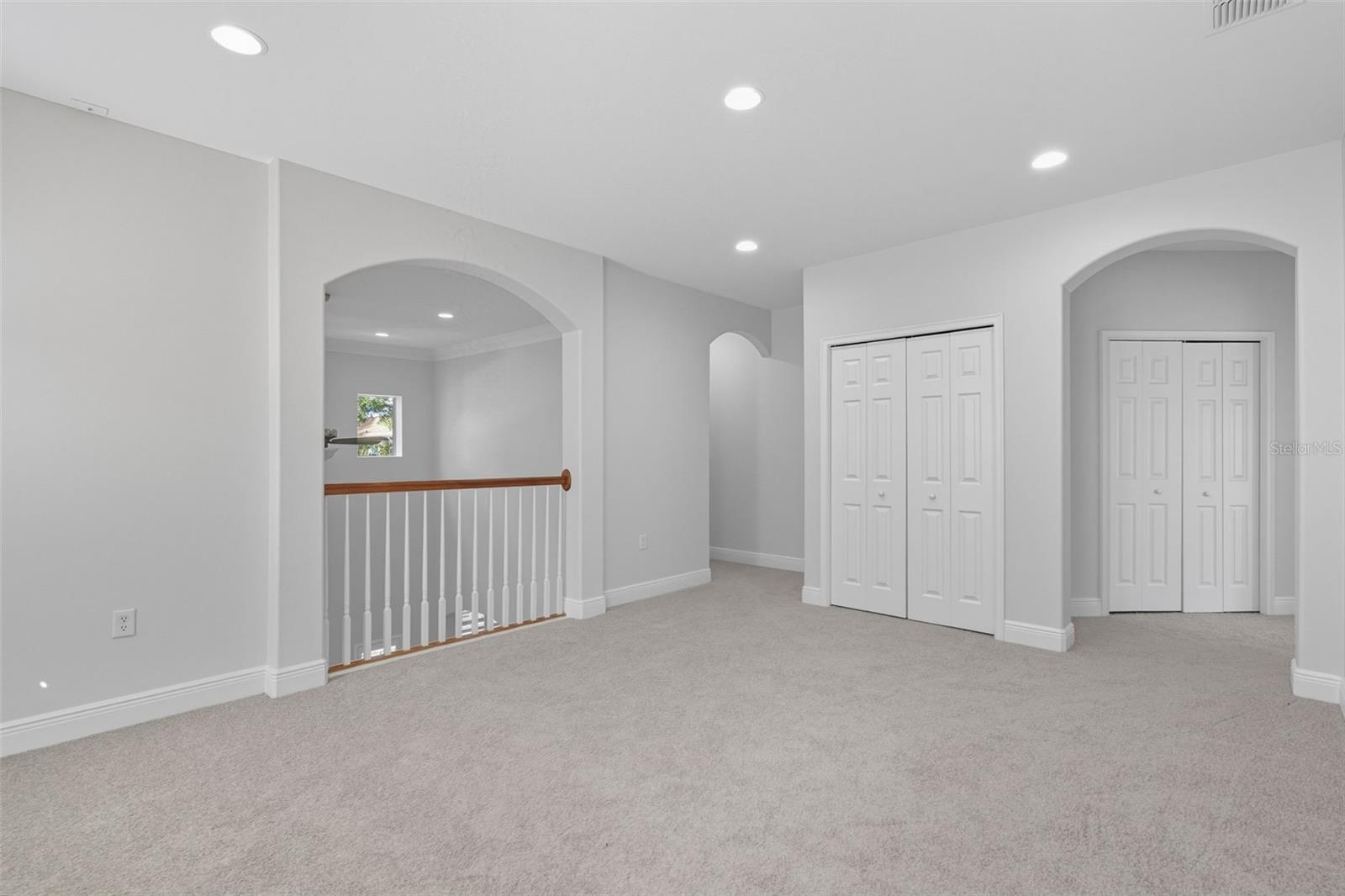 MAC DILL HEIGHTS - Residential