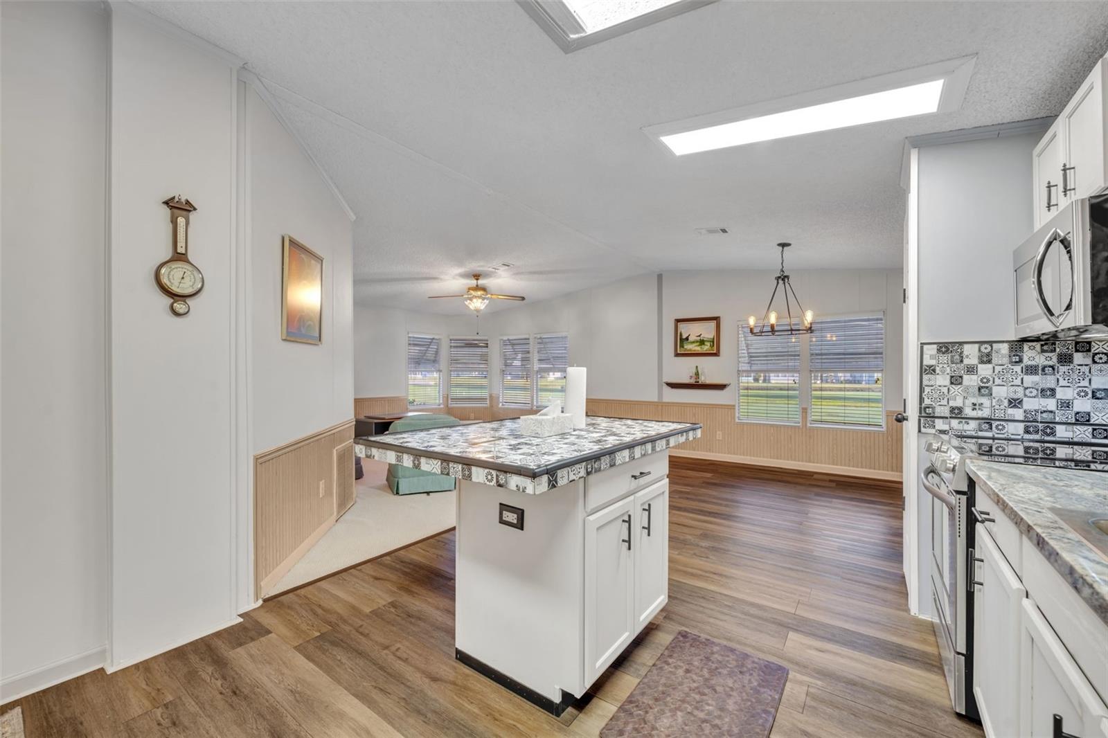 SWEETWATER GOLF & TENNIS CLUB - Residential