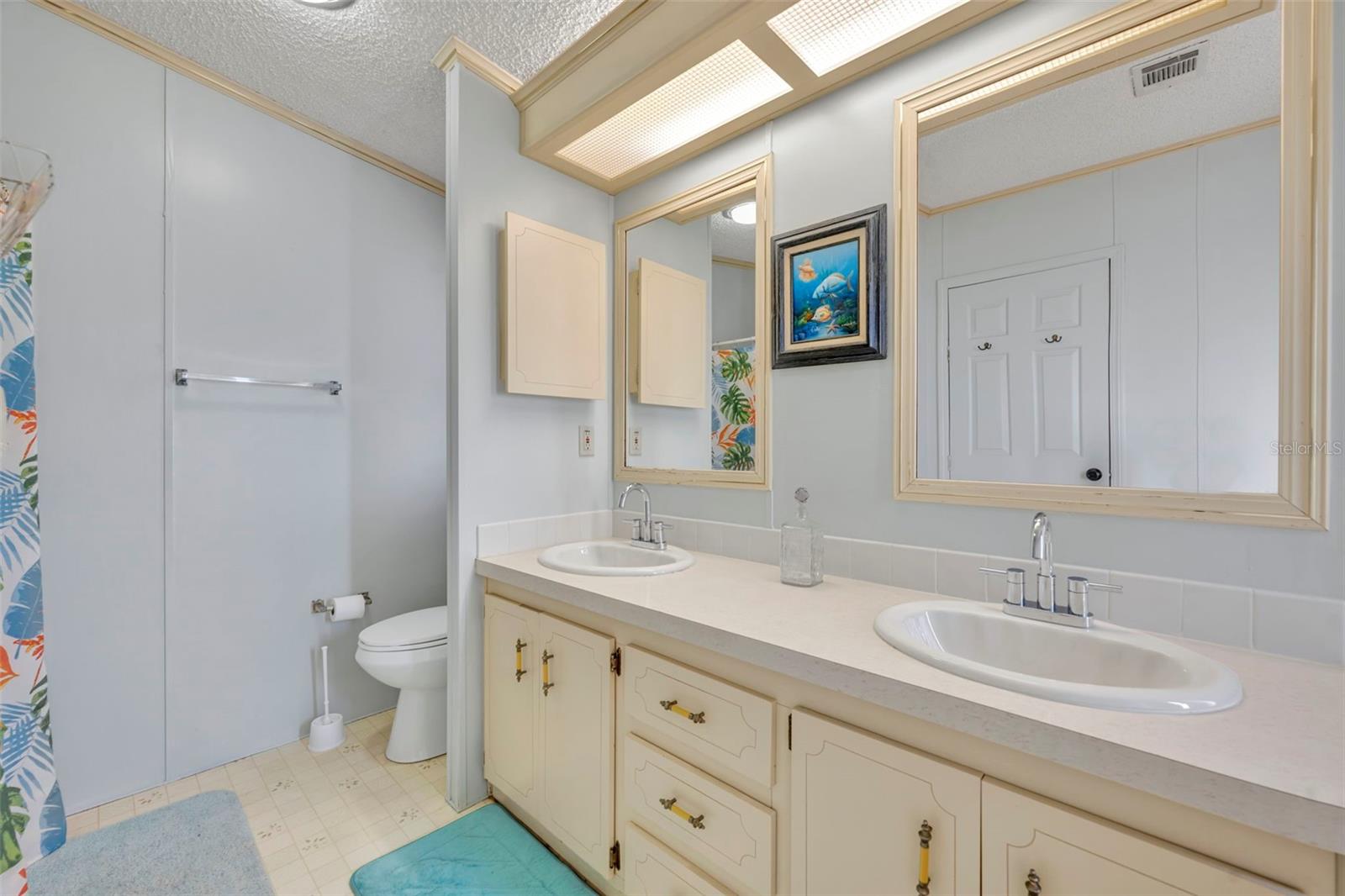 SWEETWATER GOLF & TENNIS CLUB - Residential