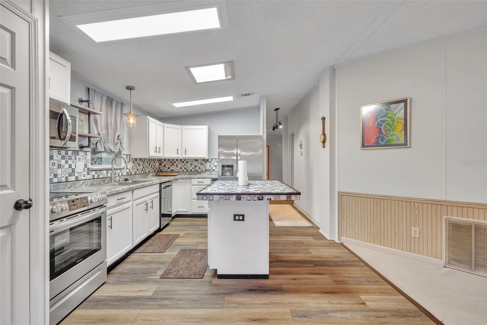 SWEETWATER GOLF & TENNIS CLUB - Residential