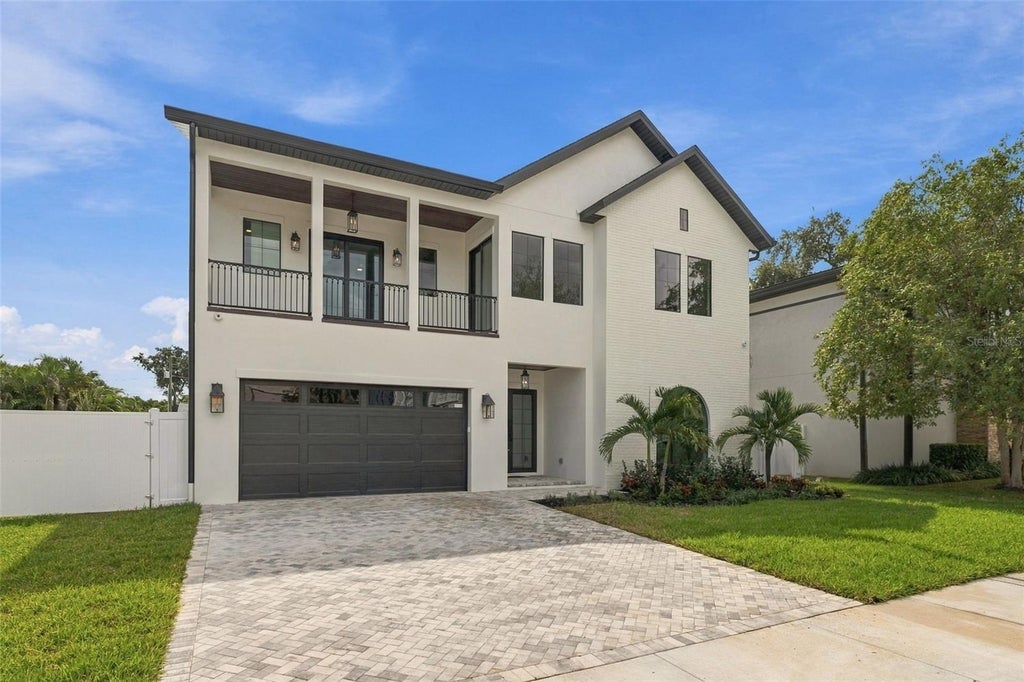 Photo of 3604 W Leona Street, Tampa, FL 33629 (MLS # TB8556254)