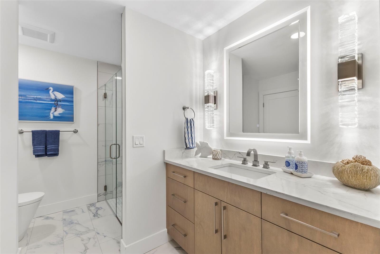 KEY TOWER SOUTH - Residential