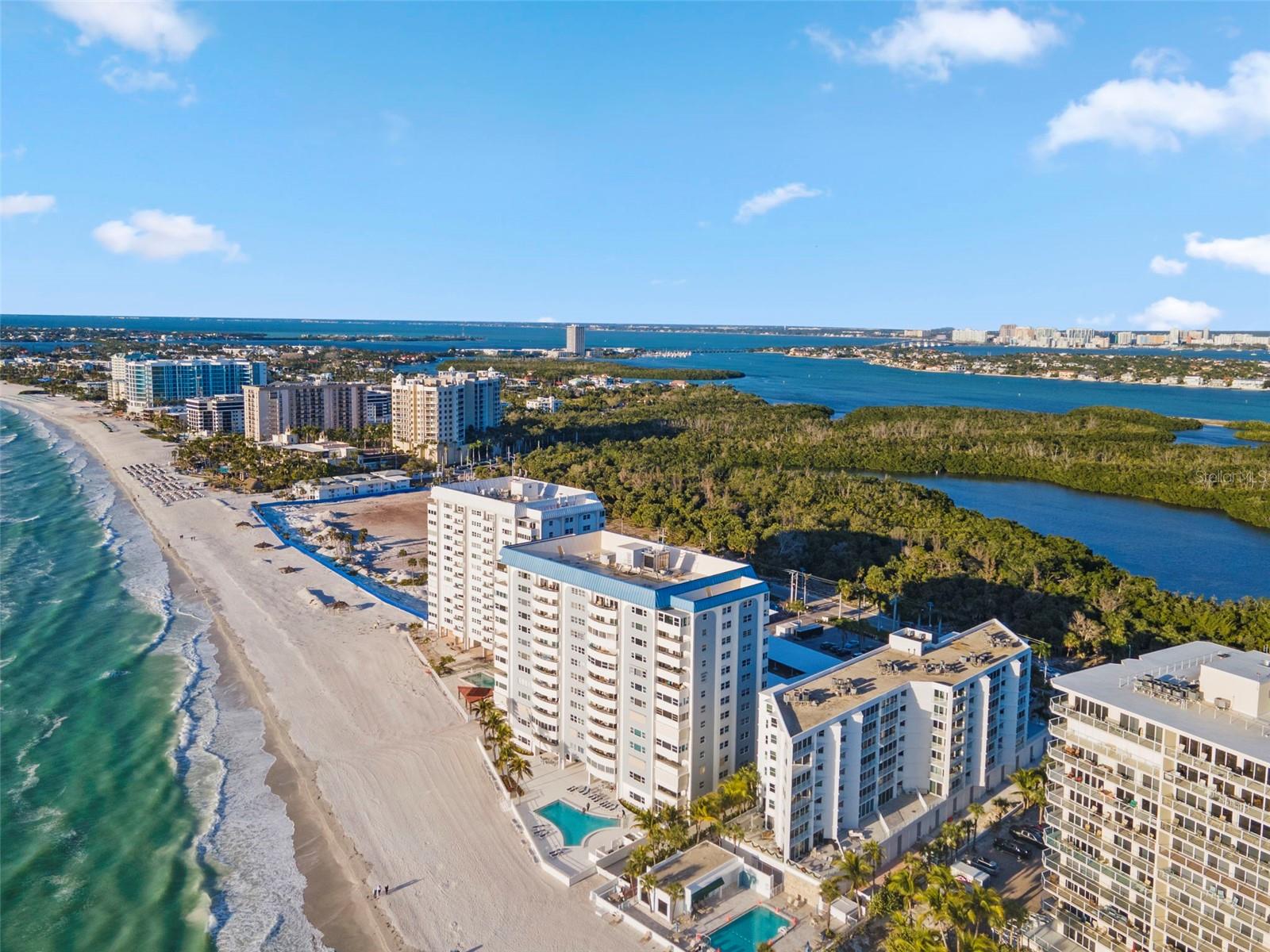 KEY TOWER SOUTH - Residential