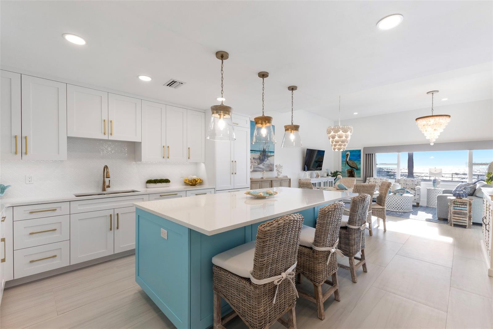 KEY TOWER SOUTH - Residential