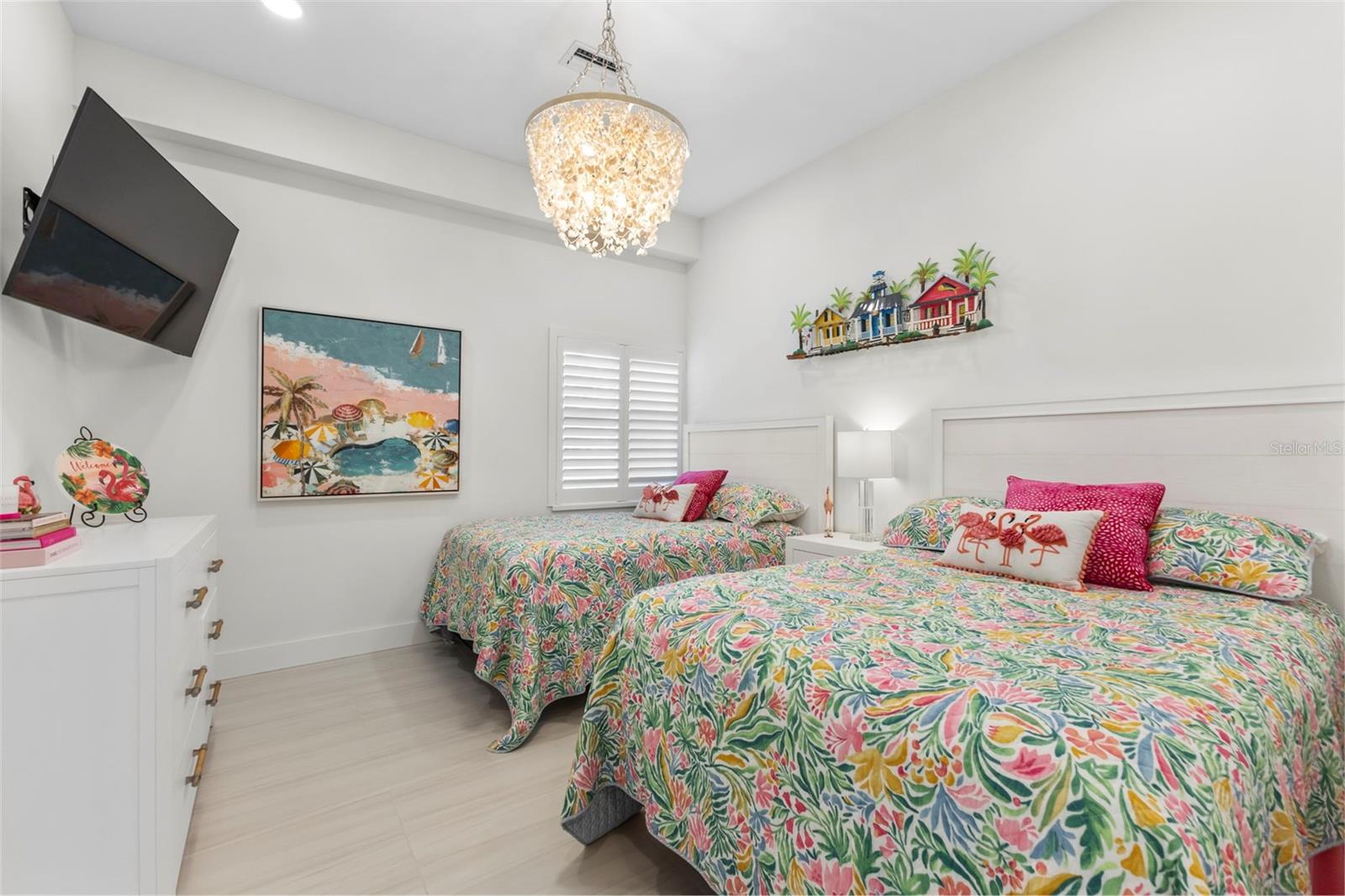 KEY TOWER SOUTH - Residential