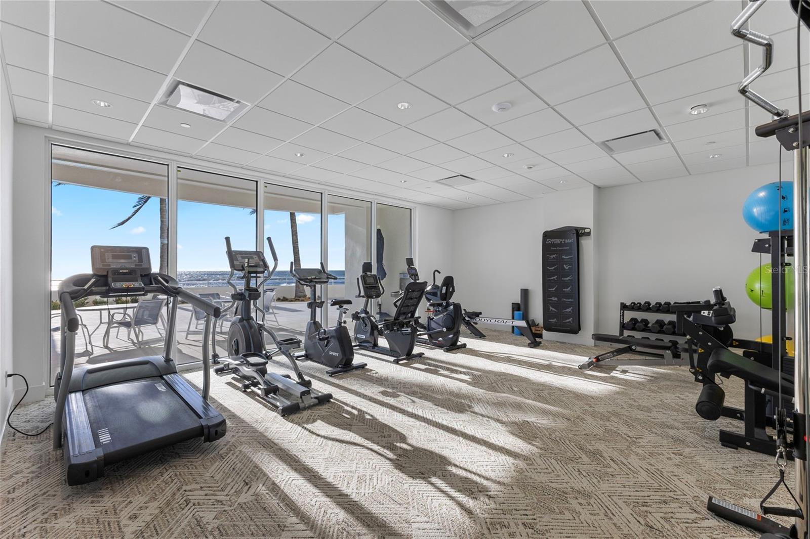 KEY TOWER SOUTH - Residential