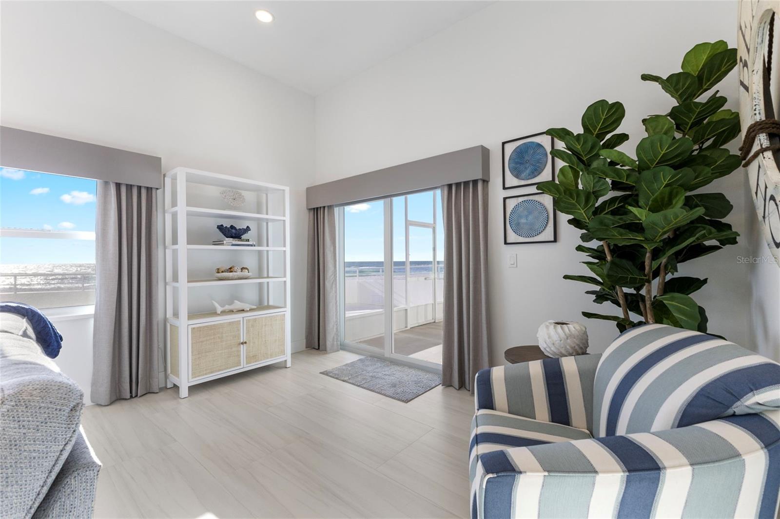 KEY TOWER SOUTH - Residential