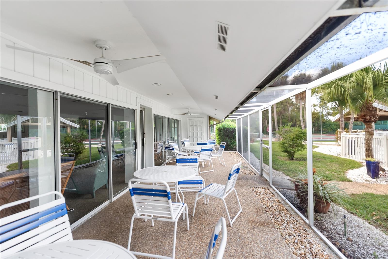 VILLAGE GARDENS PH 2 - Residential Lease