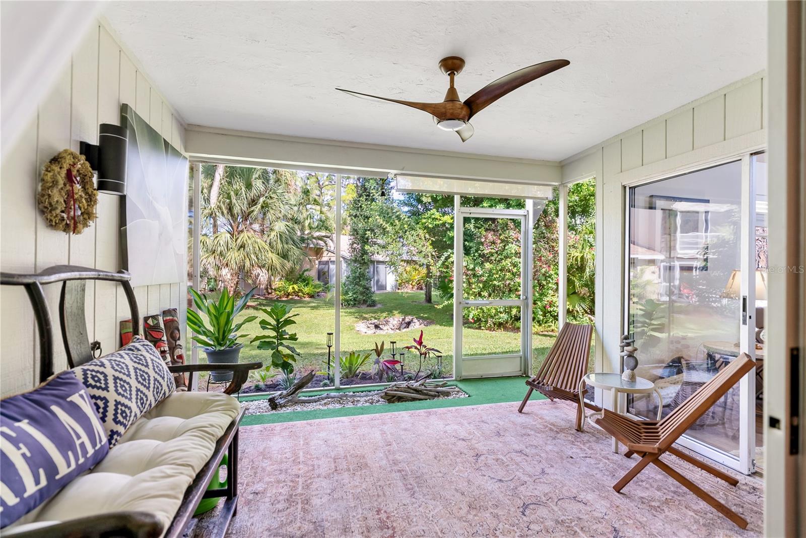 VILLAGE GARDENS PH 2 - Residential Lease