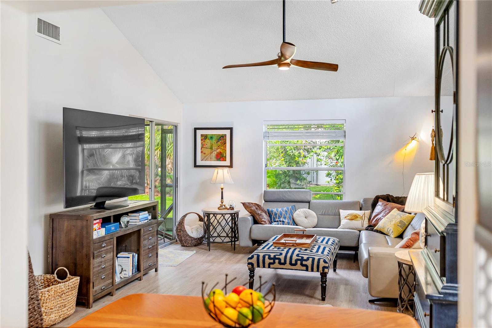 VILLAGE GARDENS PH 2 - Residential Lease