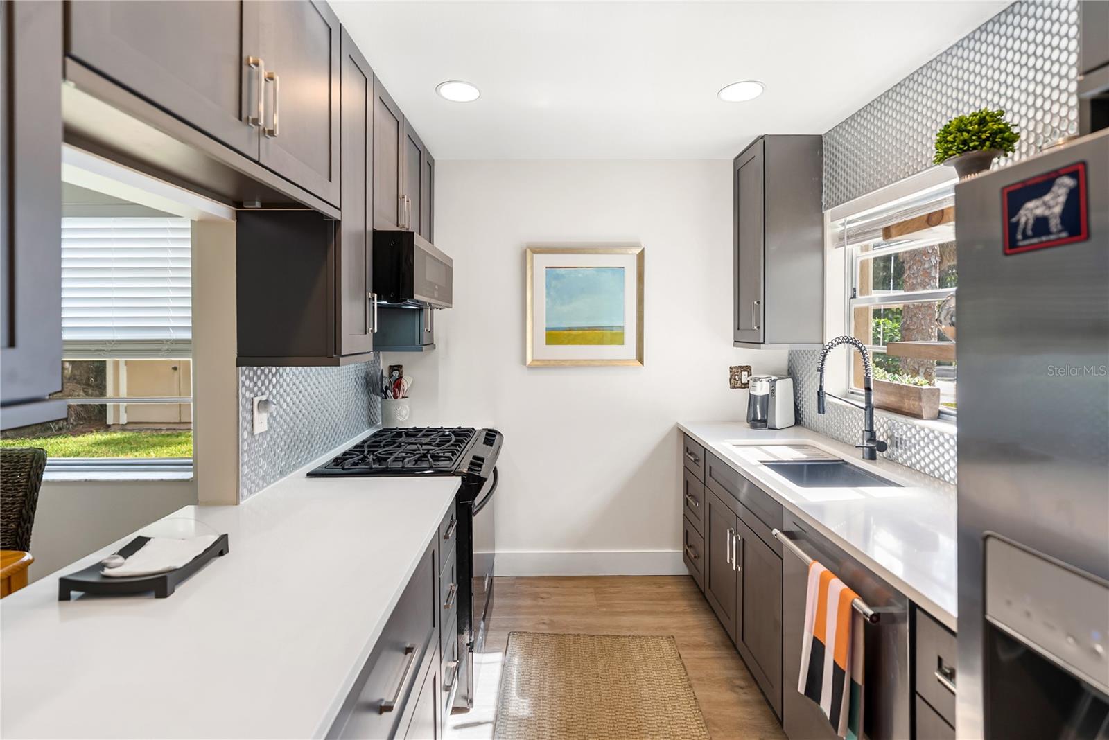 VILLAGE GARDENS PH 2 - Residential Lease