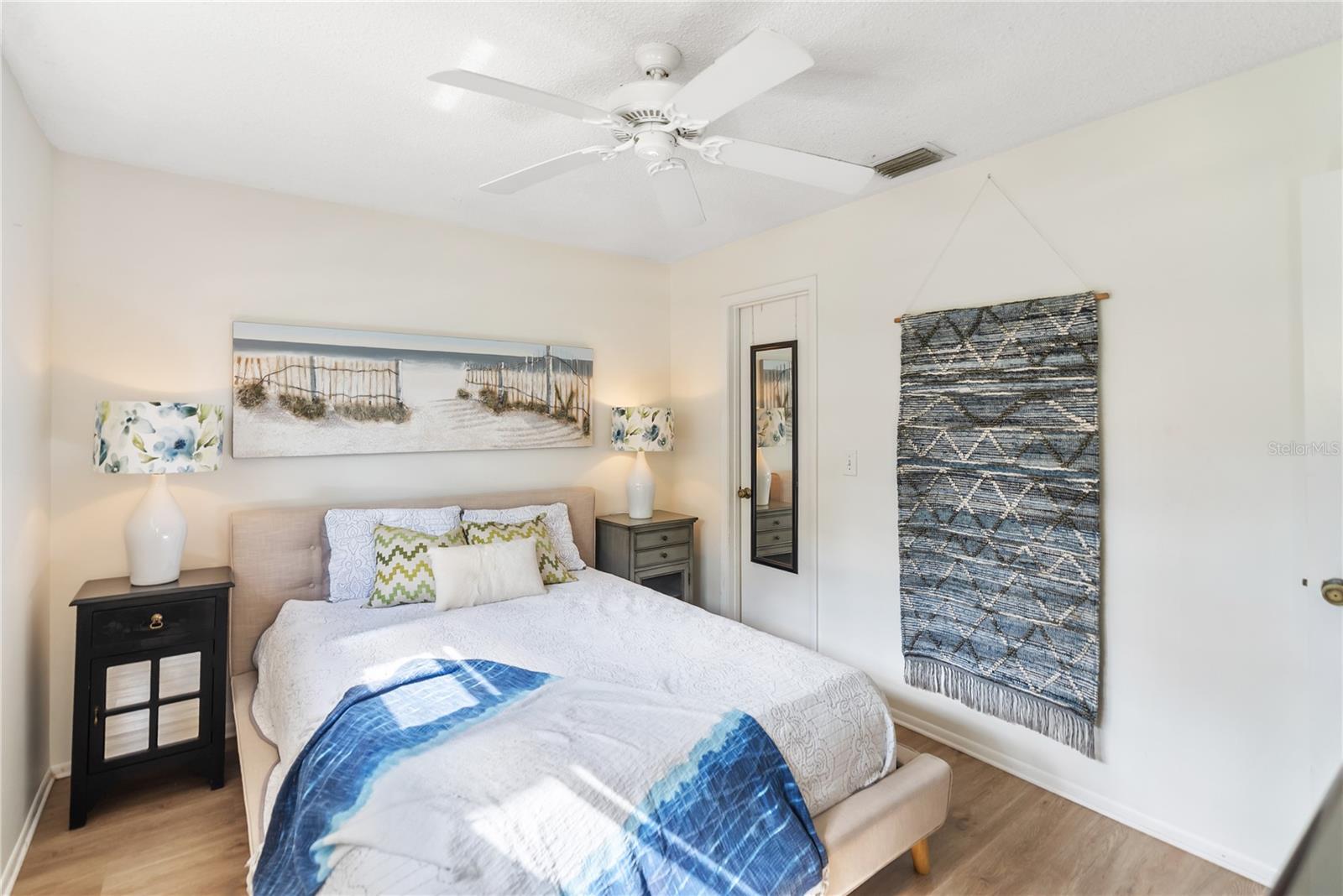 VILLAGE GARDENS PH 2 - Residential Lease