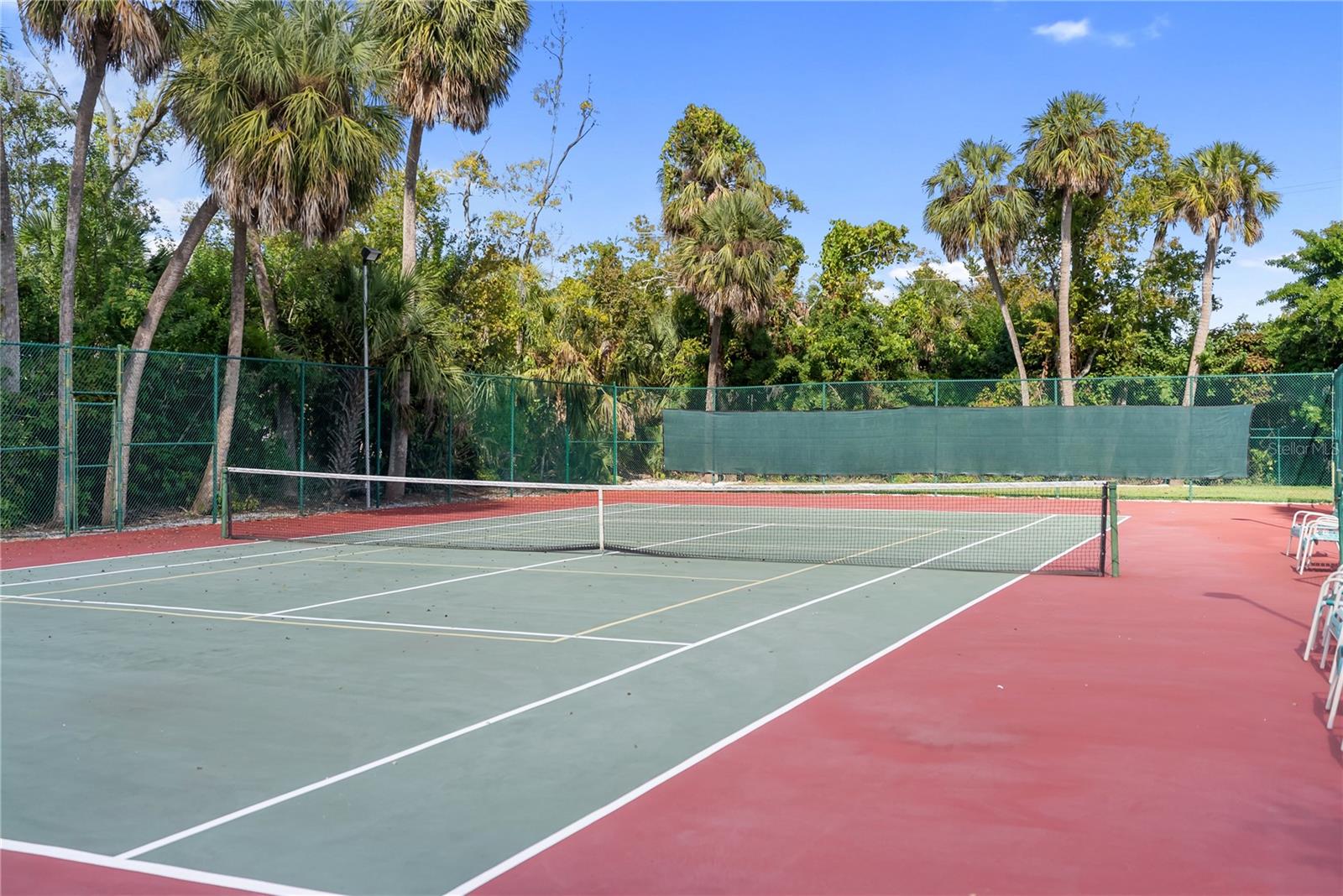 VILLAGE GARDENS PH 2 - Residential Lease