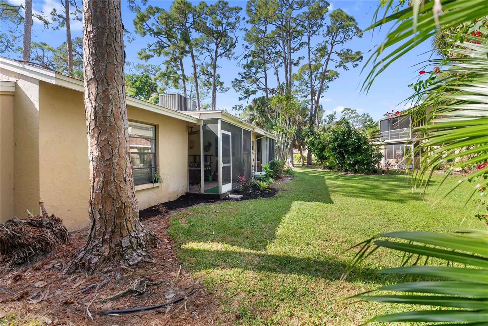 VILLAGE GARDENS PH 2 - Residential Lease