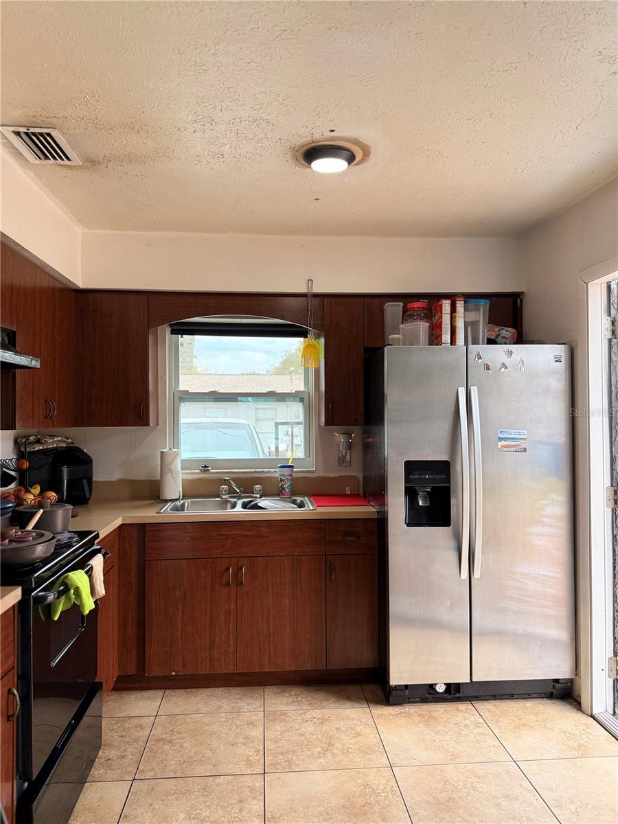 454 | TAMPA OVERLOOK - Residential Income